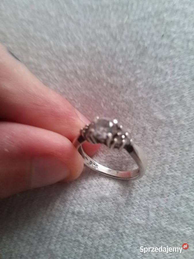 Pierścionki kolczyki wisiorek Gdynia