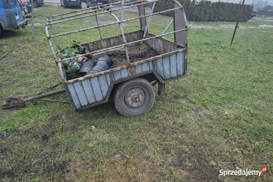 Sprzedam przyczepkę samochodową zajestrowanaana