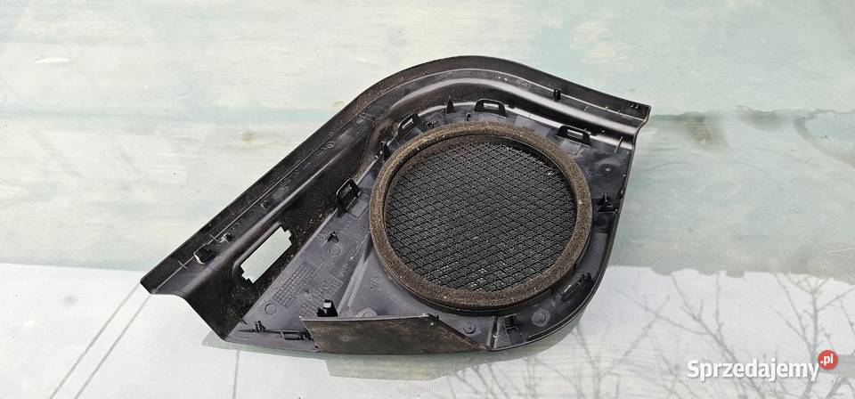 Osłona głosnika lewy przód mercedes w211 Pozostałe Zbąszyń