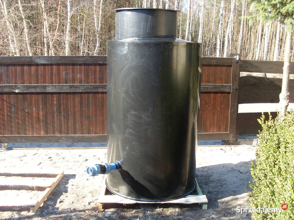 Studnia Wodomierzowa Dn 1300 wysokość 1300 mm Tanowo sprzedam