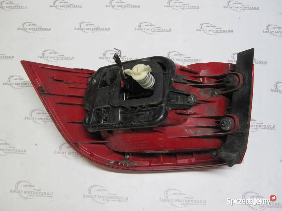 PASSAT B7 16 TDI 13r Lampa lewy tył 3AF945095E świętokrzyskie