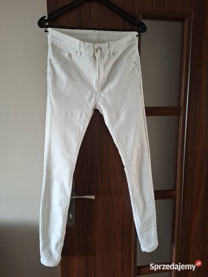 Biale spodnie damskie wielkopolskie Poznań