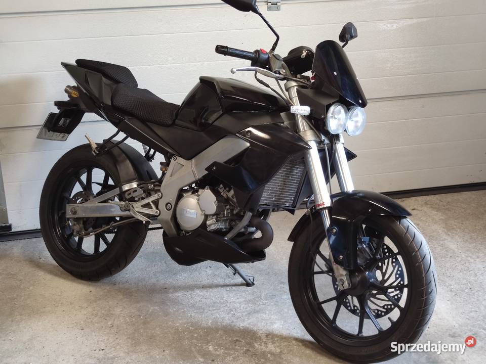 Derbi GPR Nude 125 2T 2005r naked Arrow A1B 11kw metalic Skoczów