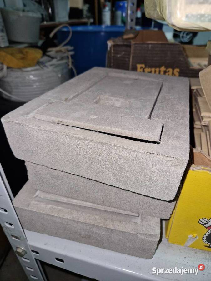 Rewizja komina zasuwa kominowa betonowa