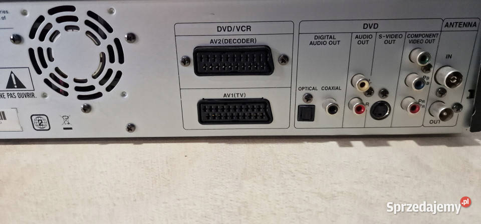 Magnetowid DVD KOMBO dvdvhs odtwarzacz CD DVD Elektronika wielkopolskie Międzychód