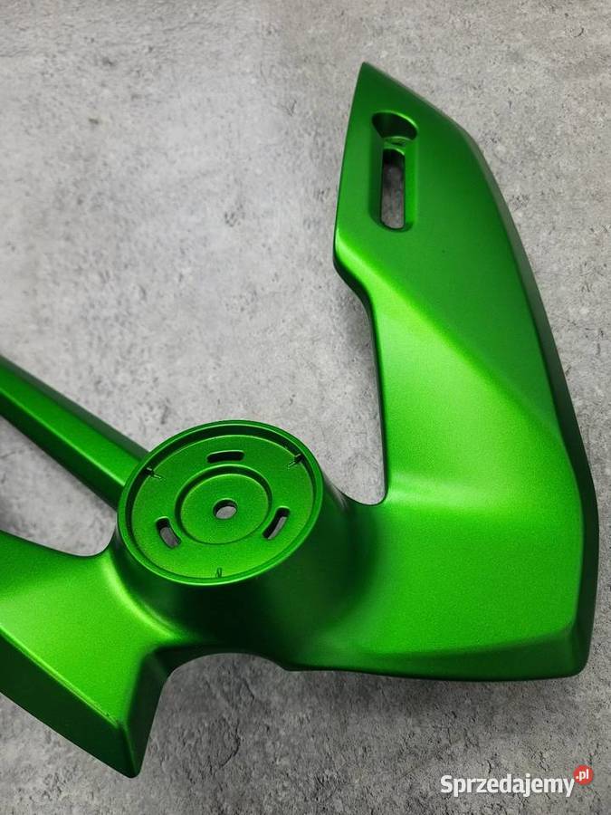KAWASAKI Z900 Z 900 2025 OEM OSŁONA WYPEŁNIENIE Mocowania i uchwyty Nowy Tomyśl sprzedam