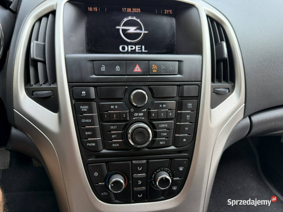 Opel Astra tanie rodzinne kombi J 20092019 Kombi wielkopolskie Poznań sprzedam