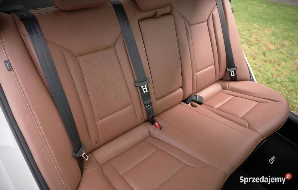 Zamienie na suv minbus hyundai i 40 17 Warszawa