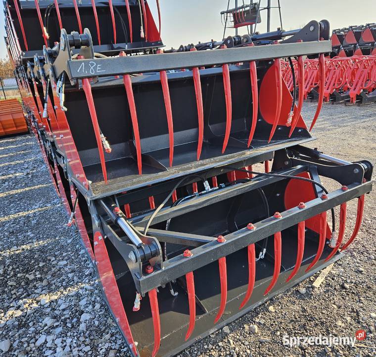 ŁADOWACZE czołowe METAL TECHNIK TYTAN case JOHN Mogilno