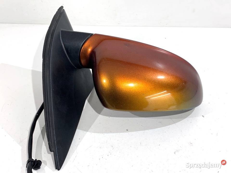 LUSTERKO PRAWY VW GOLF V Hatchback 0310