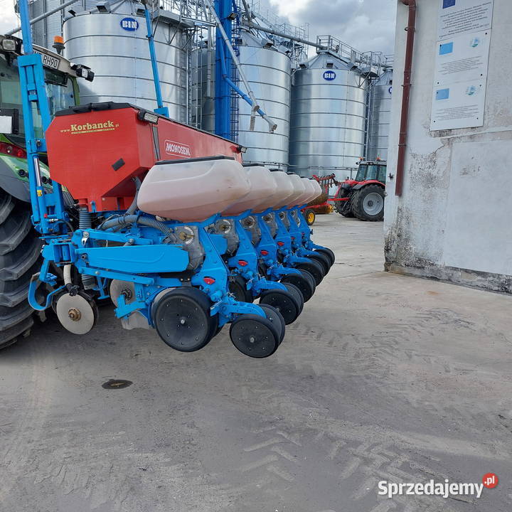 Siewnik do kukurydzy i buraków Monosem NG Plus 4 Opalenica