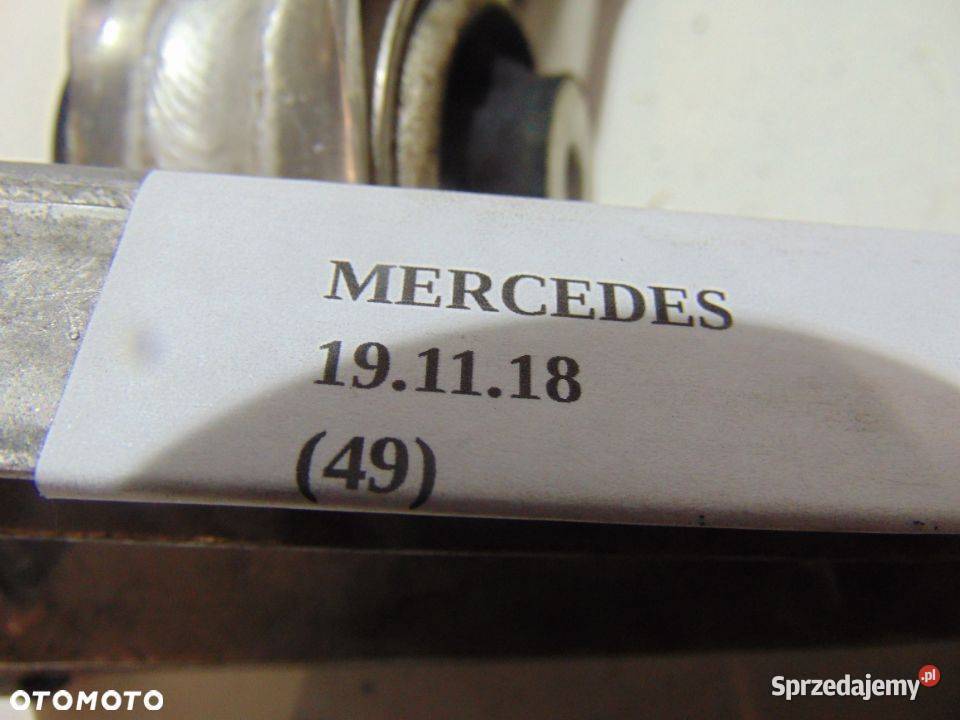 WAHACZ WAHACZE ŁAPA WSPORNIK PRZÓD LEWY MERCEDES osobowe