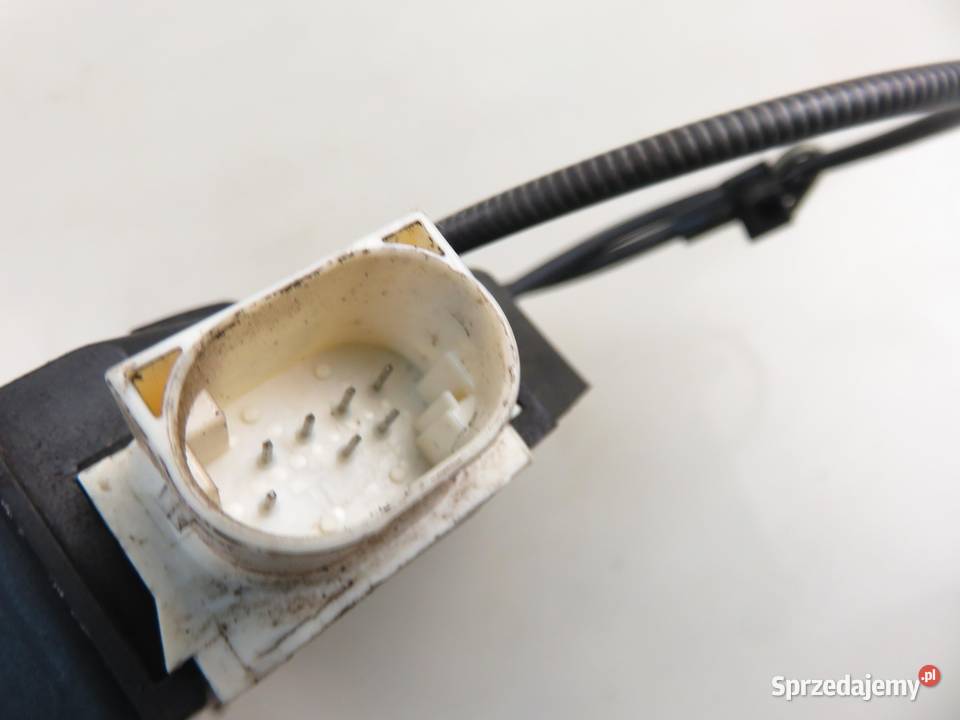 ZAMEK LEWY PRZEDNI LAND ROVER FREELANDER