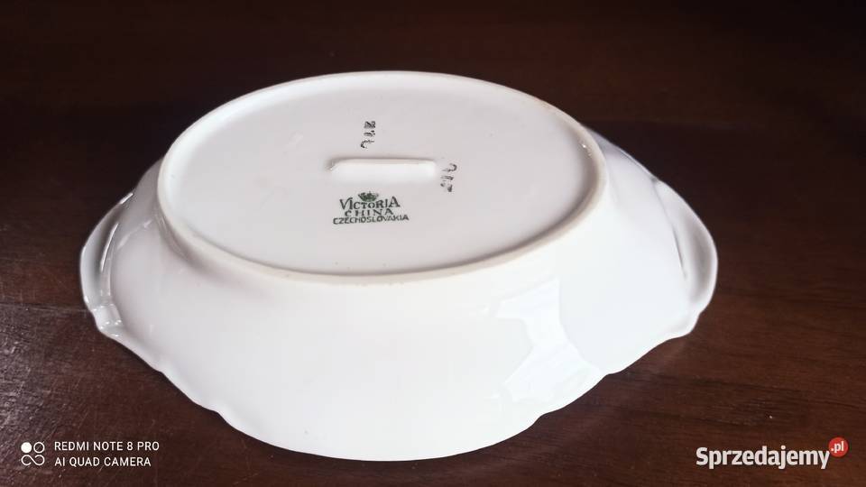 Patera Victoria Czechoslovakia Biała złocona Antyki, Sztuka, Kolekcje
