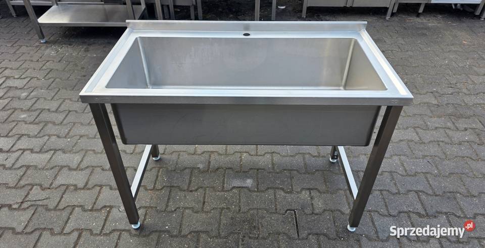 Basen 1 komorowy 1206085 M1362 N Nowe Skalmierzyce sprzedam