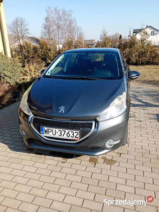 Peugeot 208 14 benzyna 95 95KM Pułtusk