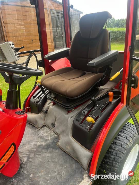 Traktorek komunalny Shibaura SX24 4x4 pług Dobra