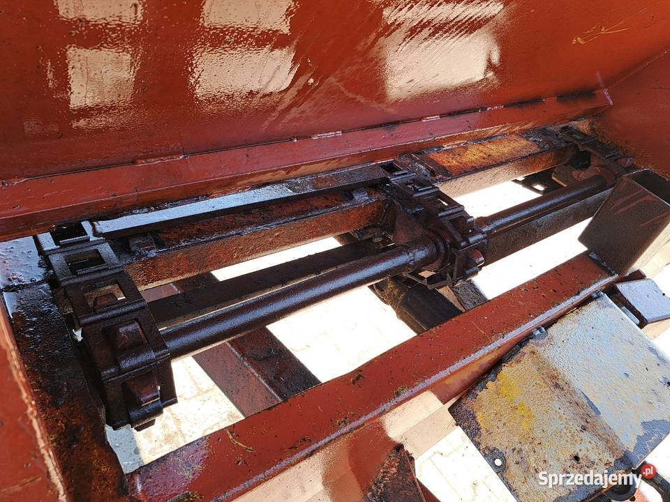 Rozrzutnik Samson 9 ton Piecewo