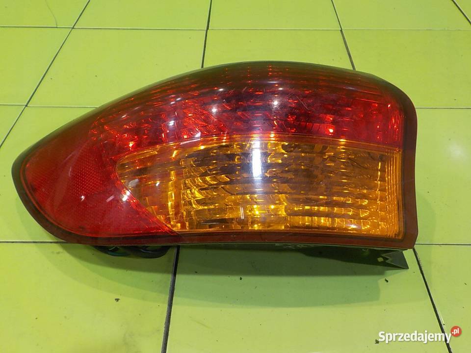 SUBARU B9 TRIBECA 30 B 06r 5D lampa lewa tyl Suków sprzedam