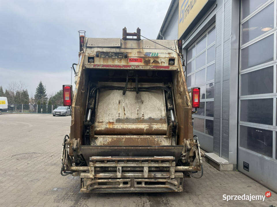 śmieciarki Volvo FM 330 Volvo FM 330 Zabudowa
