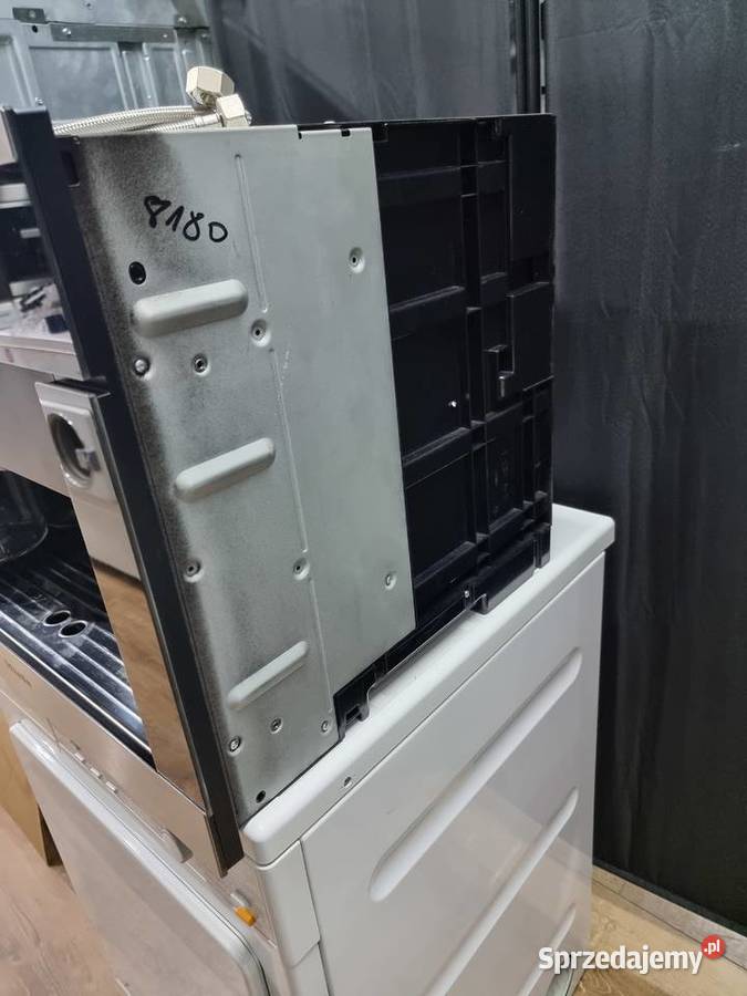 Ekspres do kawy Miele CVA 6805 M Touch 15 bar Wrocław