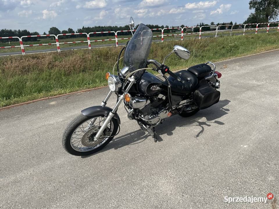 Yamaha XV 125 10 Bezwypadkowa mało używana łańcuch Masłowo