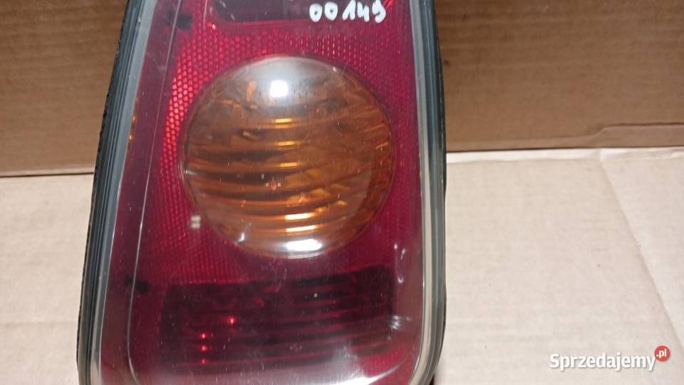 MINI COOPER R50 HB LAMPA TYŁ PRAWA osobowe Światła stop wielkopolskie Zbierkowo