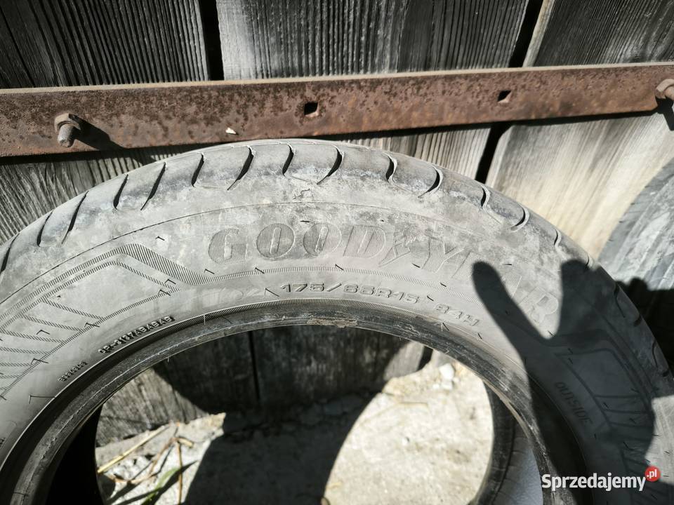 Opony Goodyear 15 produkcji 2024 kupione w 2025 Męcina sprzedam