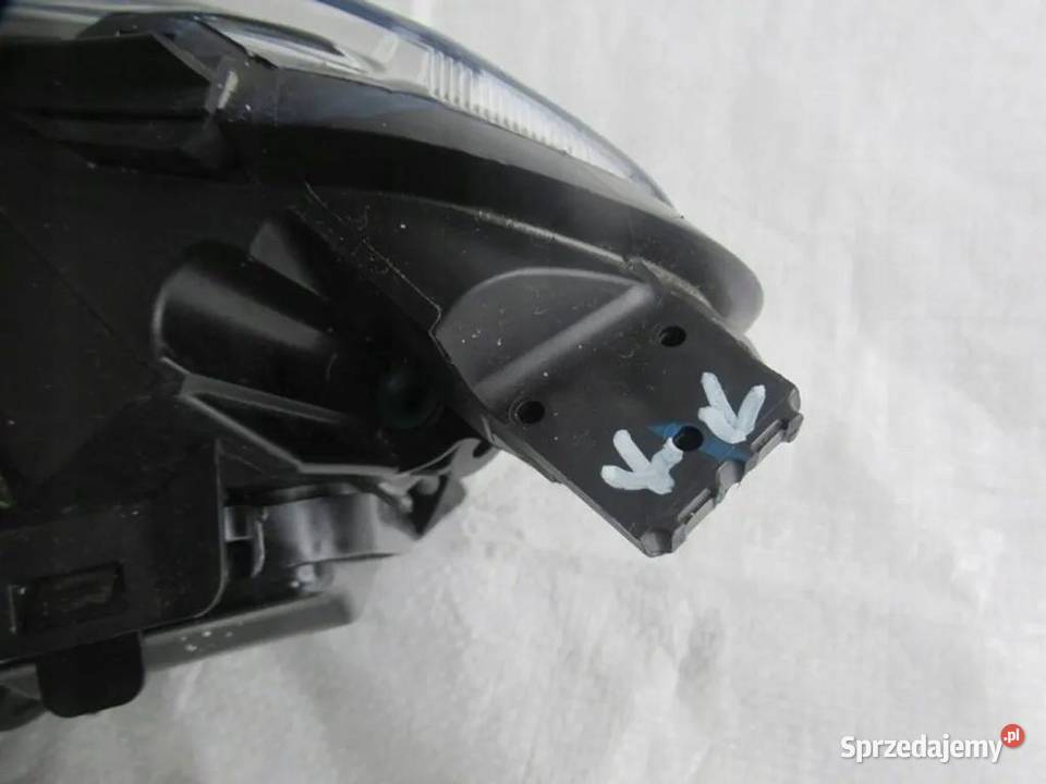 OPEL ZAFIRA D LIFE Lampa XENON PRAWA 9832836480 kujawsko-pomorskie