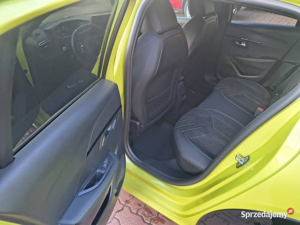 PEUGEOT e208 GT 156 156KM