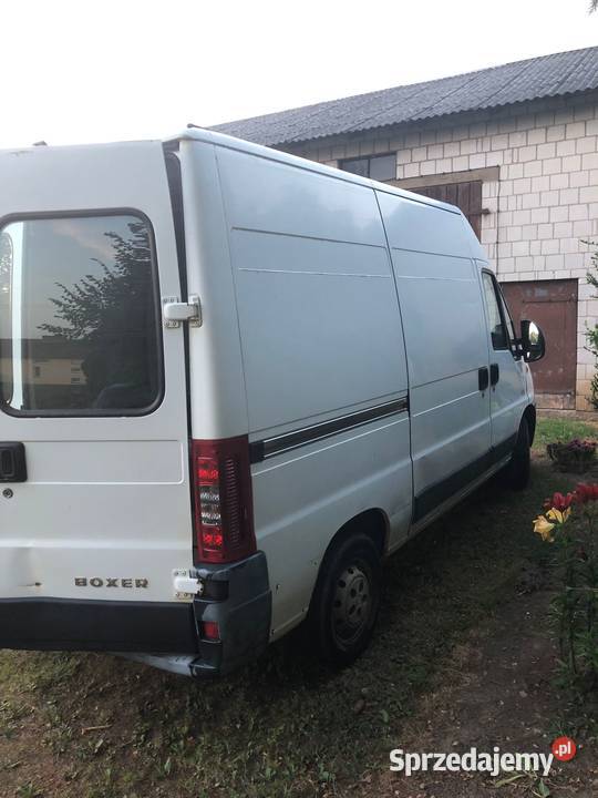 Peugeot Boxer 22 HDI 2002 r 2179cm3 Skarbkowa
