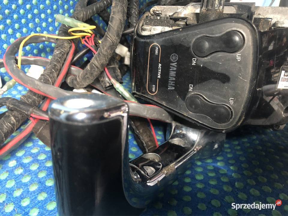 Manetka Yamaha 6X6 B 0504000