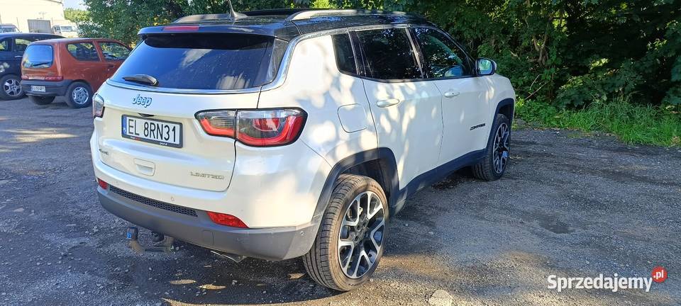 Jeep Compass 14 170 polski salon Rok produkcji 2018 Compass Łódź