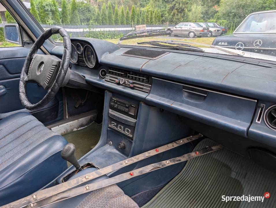 Mercedes Benz W115 200 z klimatyzacją 200 Poręba Wielka