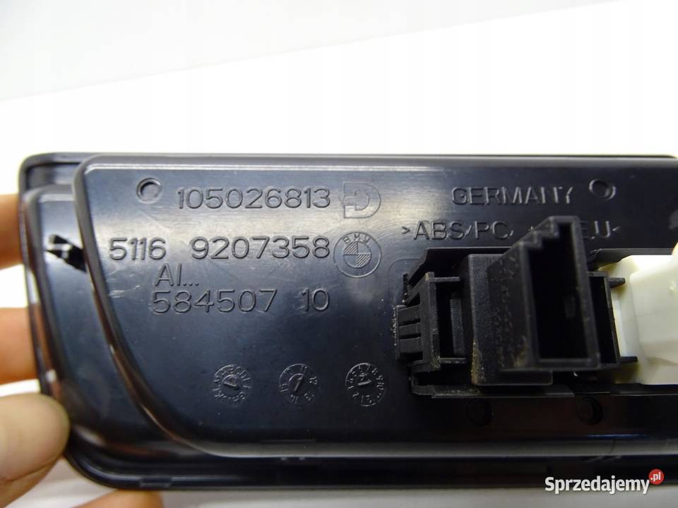 GNIAZDO PORT AUX IN USB BMW F20 F21 F30 F31 Panele sterowania, przełączniki