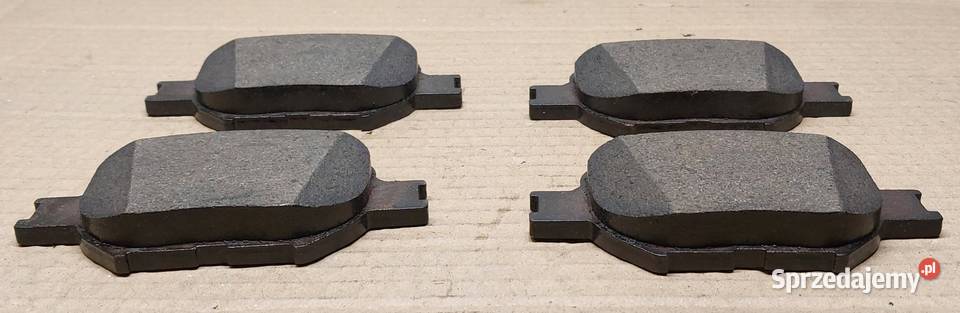 KLOCKI HAMULCOWE PRZÓD TOYOTA COROLLA E12 VERSO Układ hamulcowy