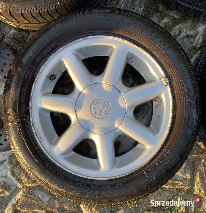 Koła Volkswagen VW 14 6J x 14H2 4x100 ET 45 Złotkowo