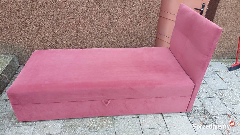 Łóżko jednoosobowe z zagłówkiem wielkopolskie