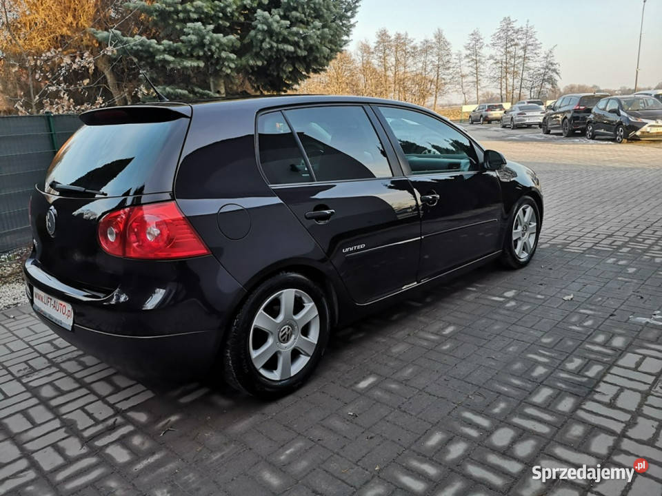 Volkswagen Golf 16 MPI 102 Klimatronic Tempomat Strzegom