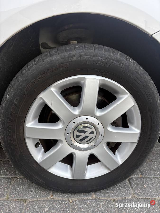 Volkswagen Touran 16 TDI 105 Panorama Nawigacja Touran Samochody osobowe Dolna Grupa
