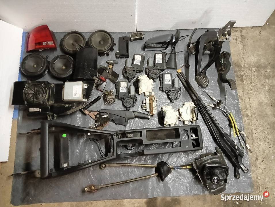 Części Audi a4 B7 20 TDI BLB 2005r Żory