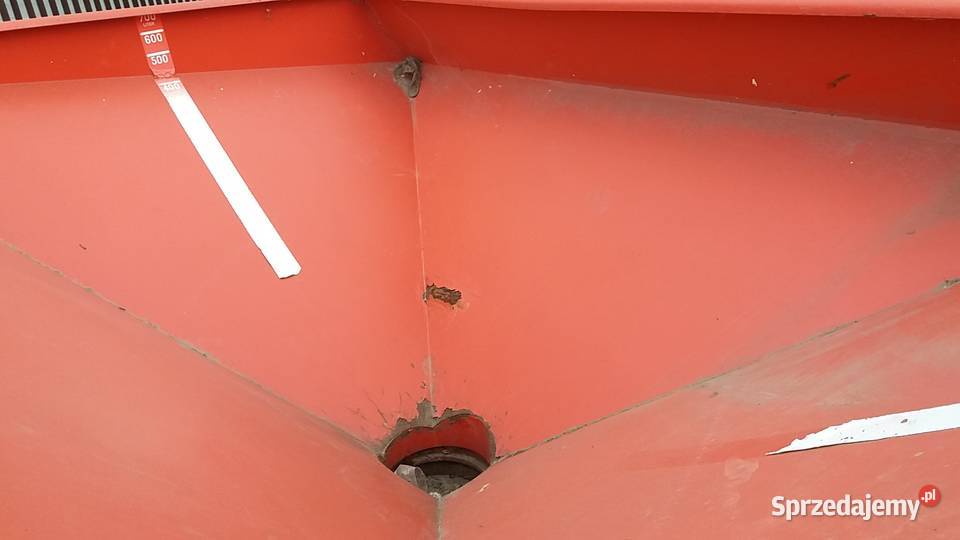 Rozsiewacz nawozu LELY Ciechocin