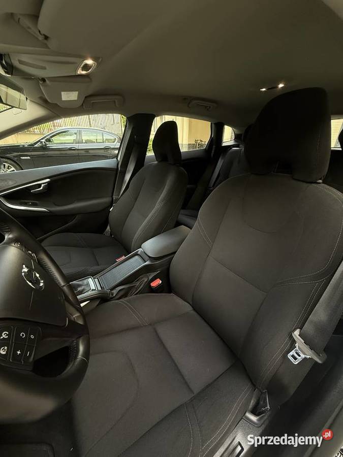 Volvo V40 T3 152 Automat 88k LED tempomat Warszawa
