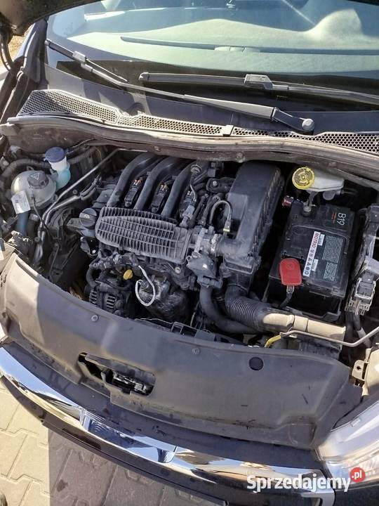 Peugeot 208 benzynka klima super stan Ostrów Wielkopolski