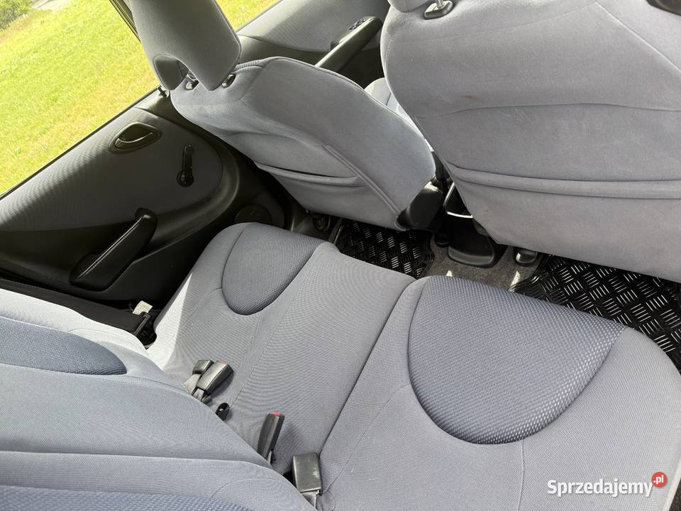 Honda Jazz 14 Benzyna Klima lakier metallic Słupca