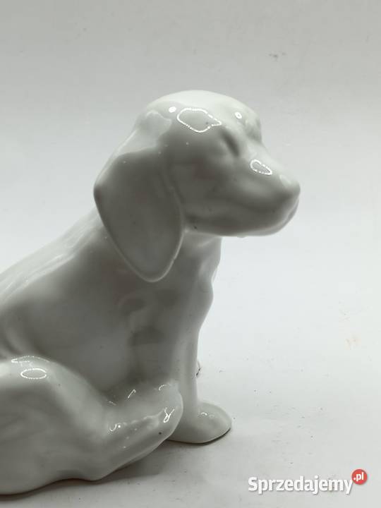 Figurka pies biała porcelana VINTAGE PEREIRAS