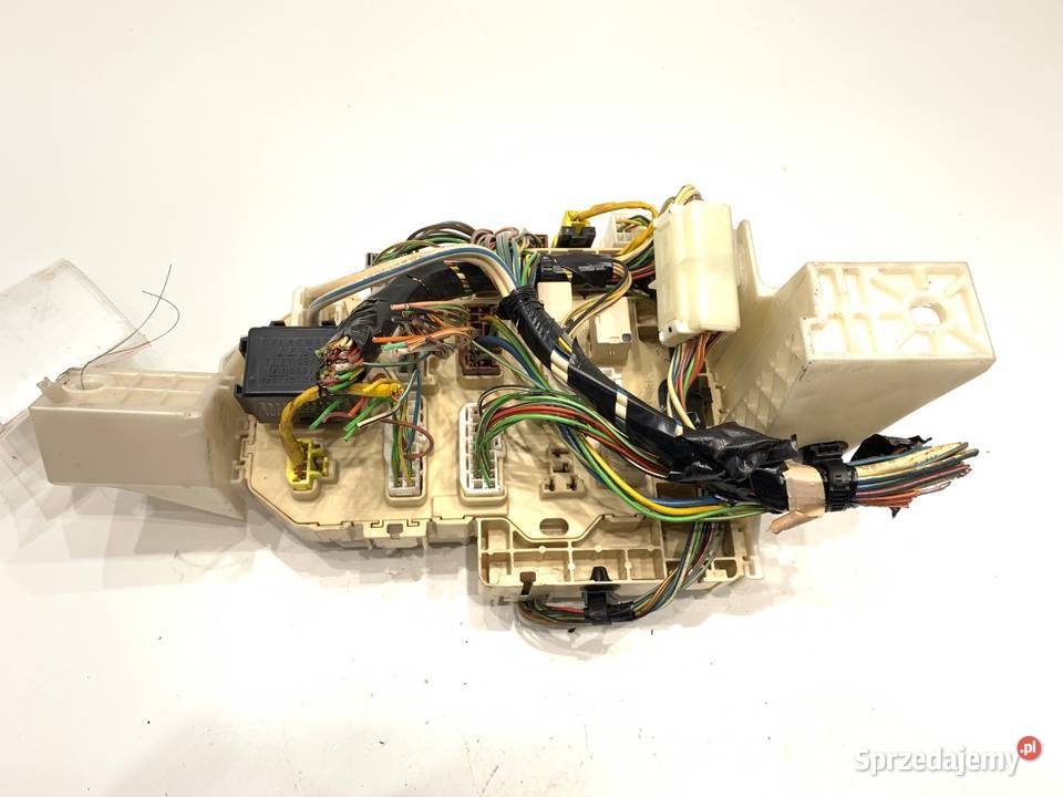 SKRZYNKA BEZPIECZNIKÓW SUZUKI SX4 Hatchback 19 podkarpackie