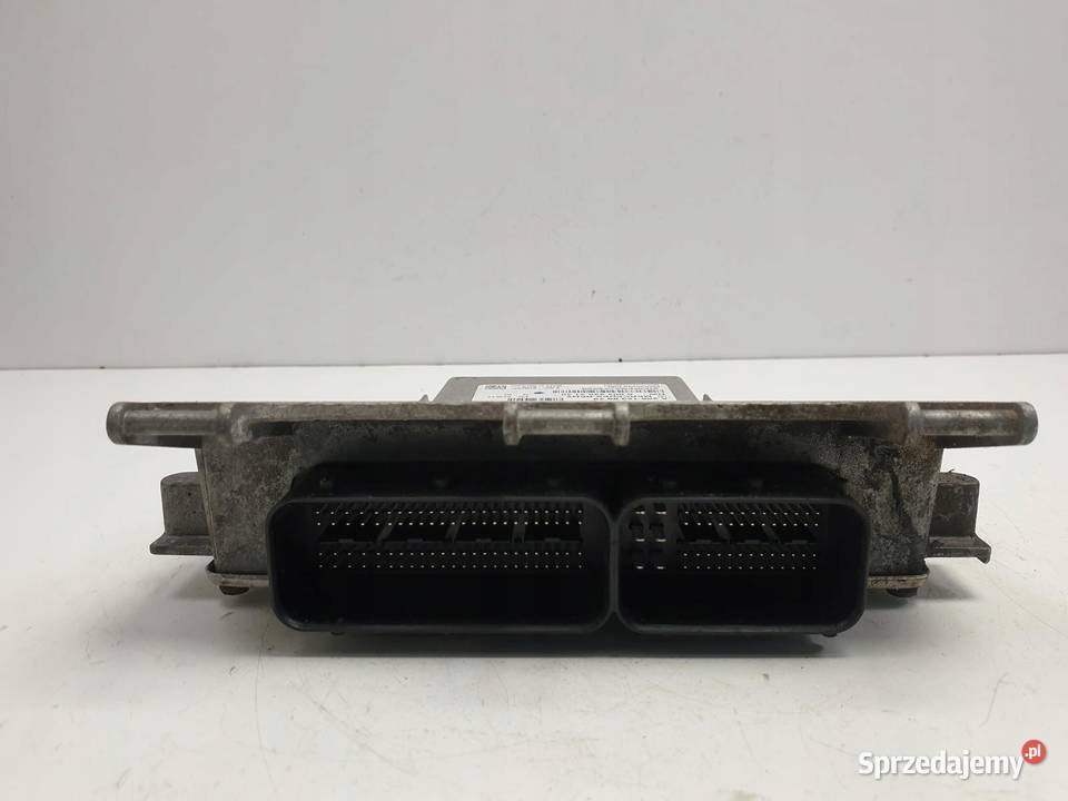 Mercedes W169 15 8V STEROWNIK SILNIKA osobowe Komputery