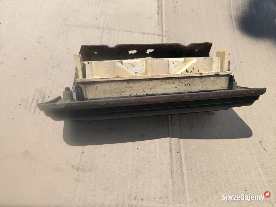 Fiat 126p lampa oswqietlenia tablicy Stalowa Wola