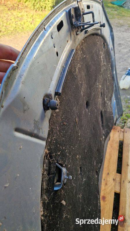 VW Passat B6 kod lak LB5M maska silnika pokrywa osobowe Słowikowo
